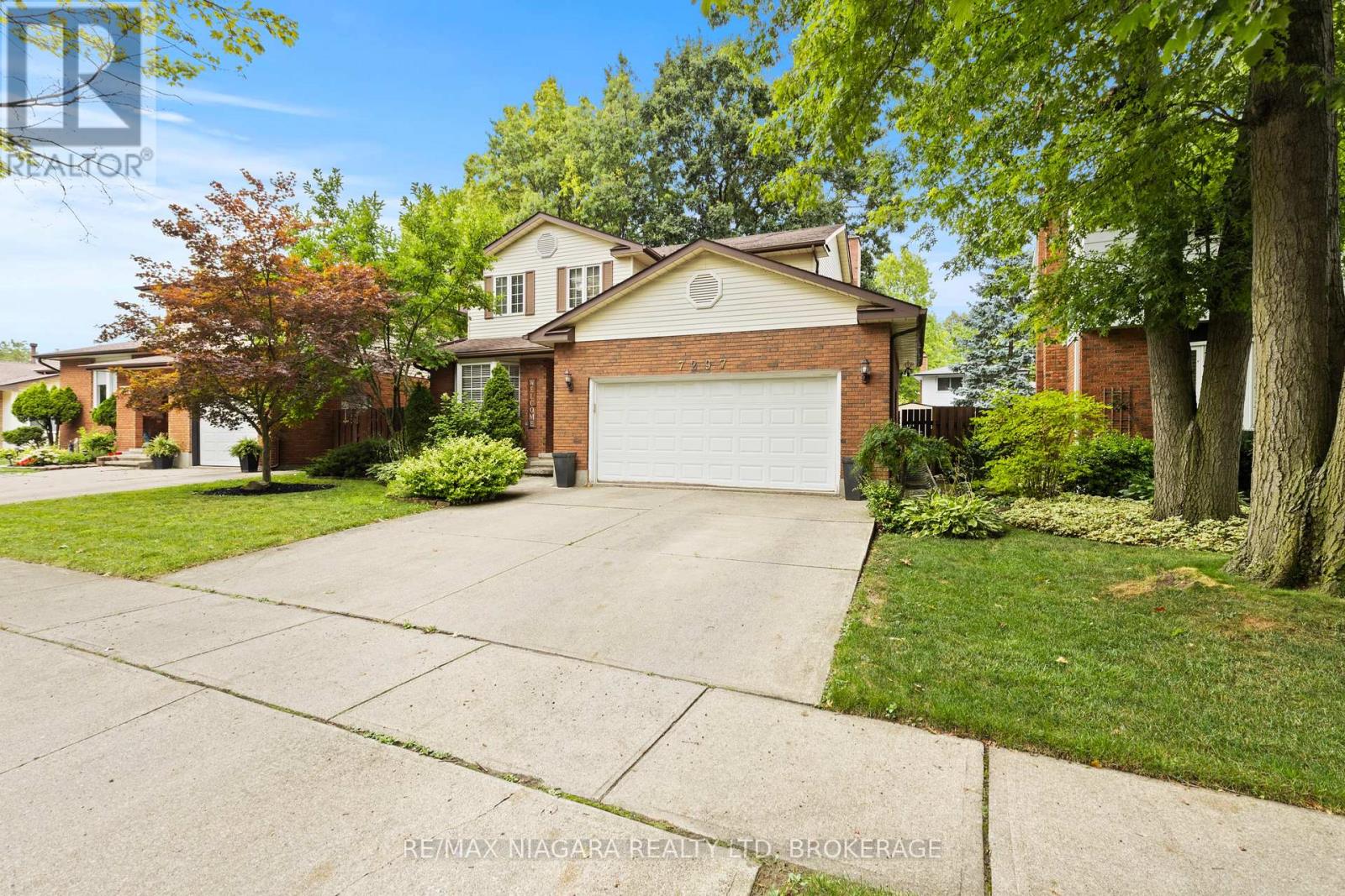 Property at 7297 GREEN BOUGHS ROAD image 3