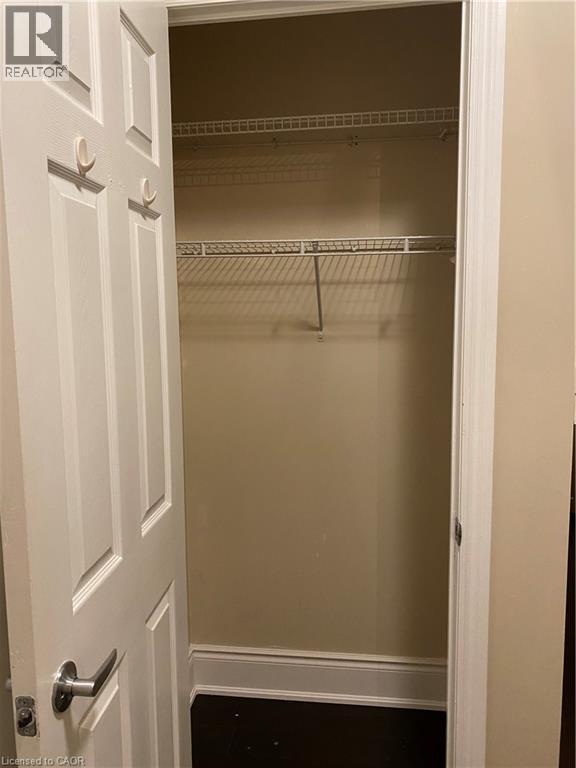 3880 Duke Of York Boulevard Unit# 202, Mississauga, Ontario  L5B 4M7 - Photo 13 - 40762389