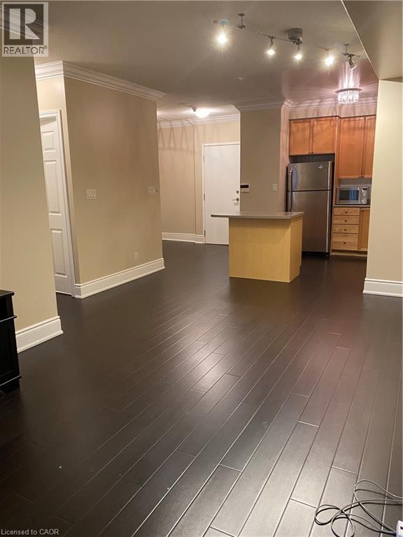 3880 Duke Of York Boulevard Unit# 202, Mississauga, Ontario  L5B 4M7 - Photo 5 - 40762389