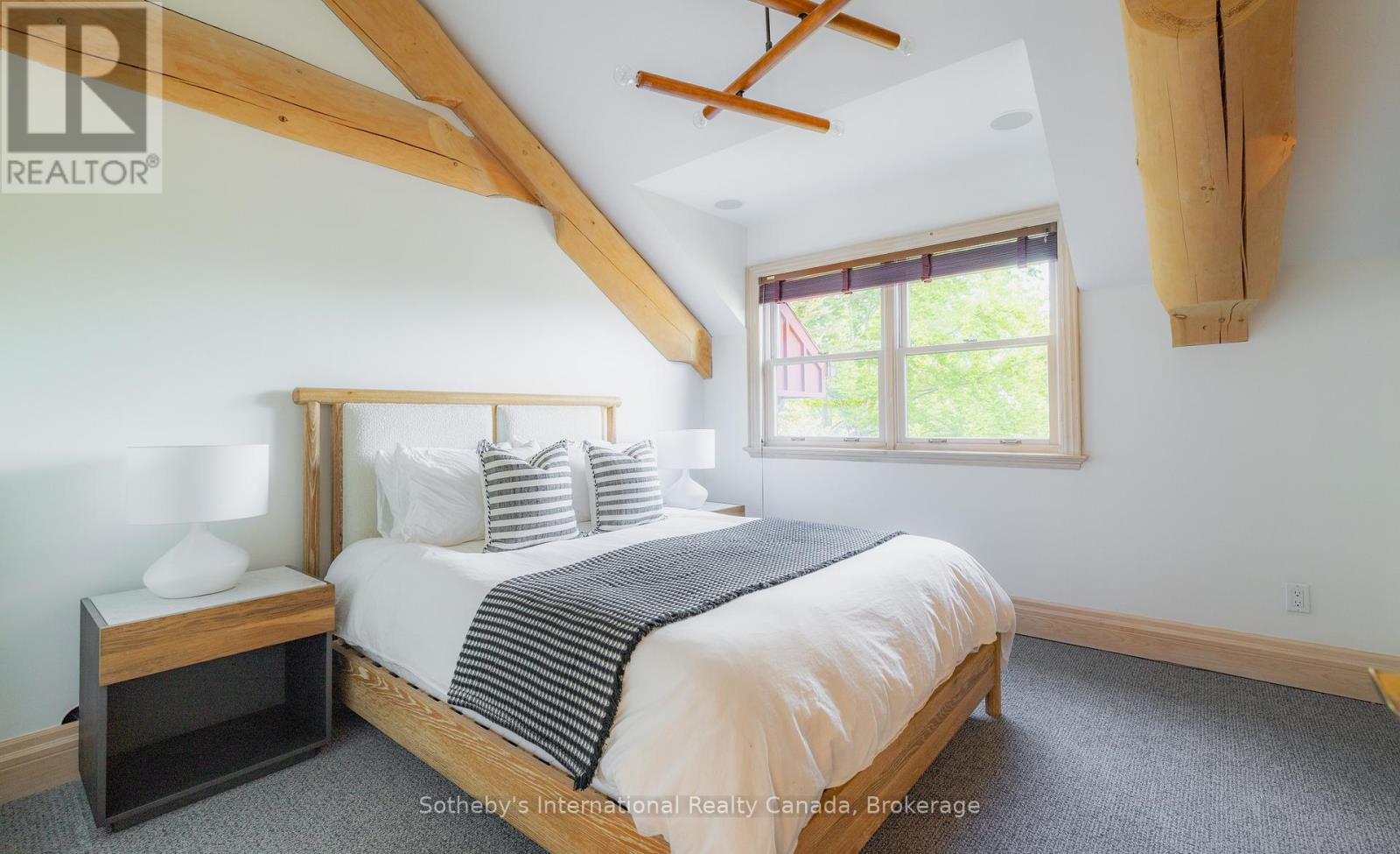 144 Craigleith Road, Blue Mountains, Ontario  L9Y 0S3 - Photo 30 - X12356774