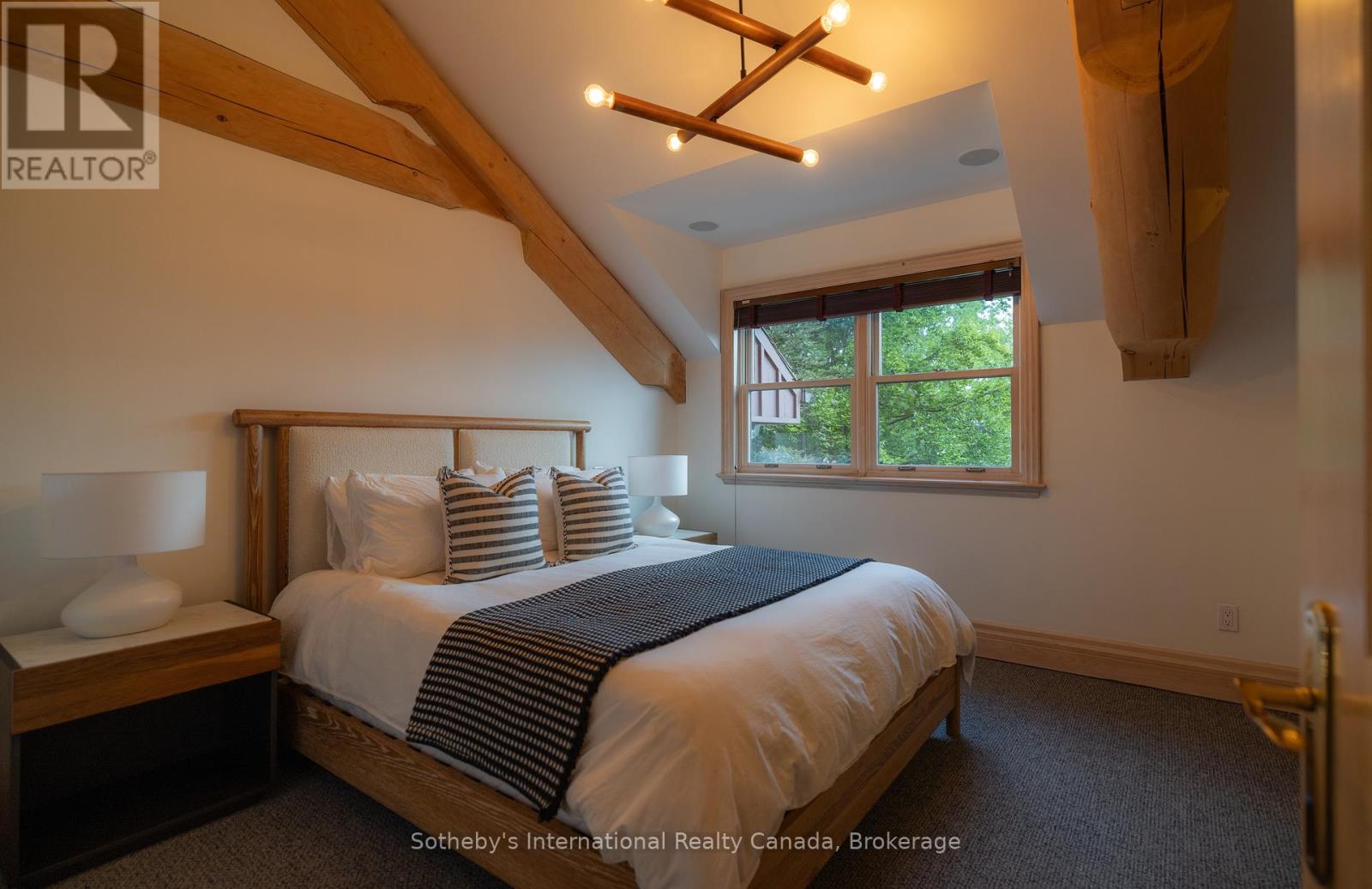 144 Craigleith Road, Blue Mountains, Ontario  L9Y 0S3 - Photo 33 - X12356774