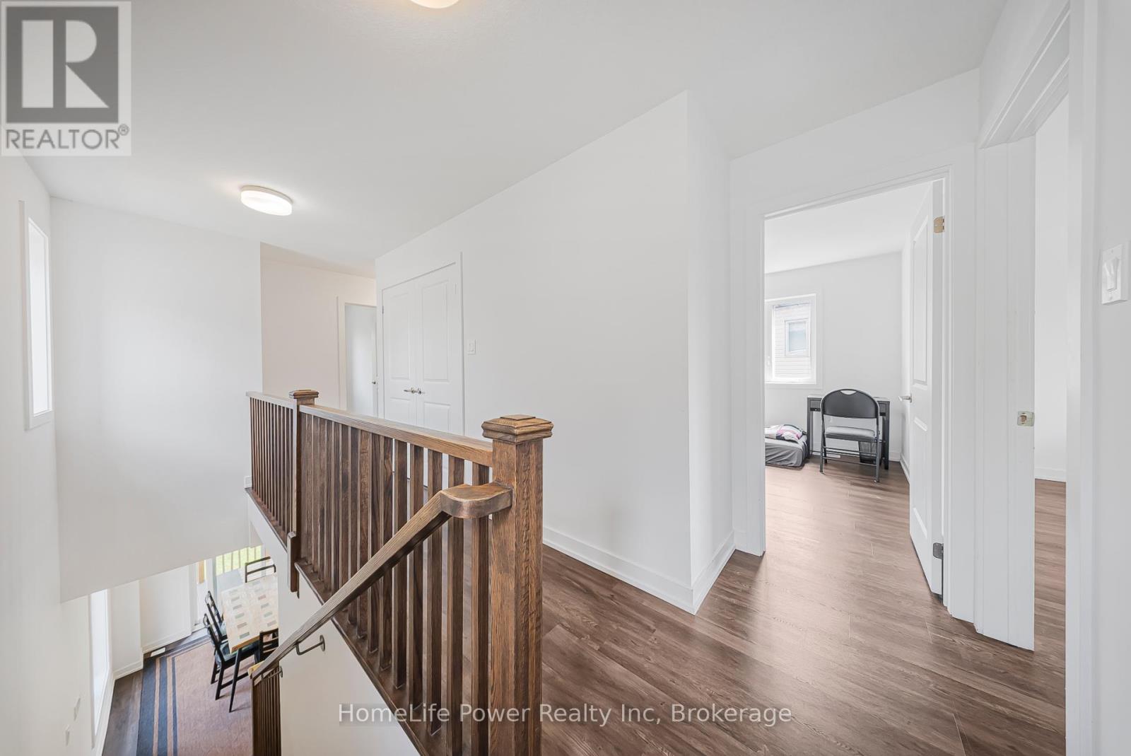 17 Ferris Circle, Guelph, Ontario  N1G 0H2 - Photo 30 - X12356801
