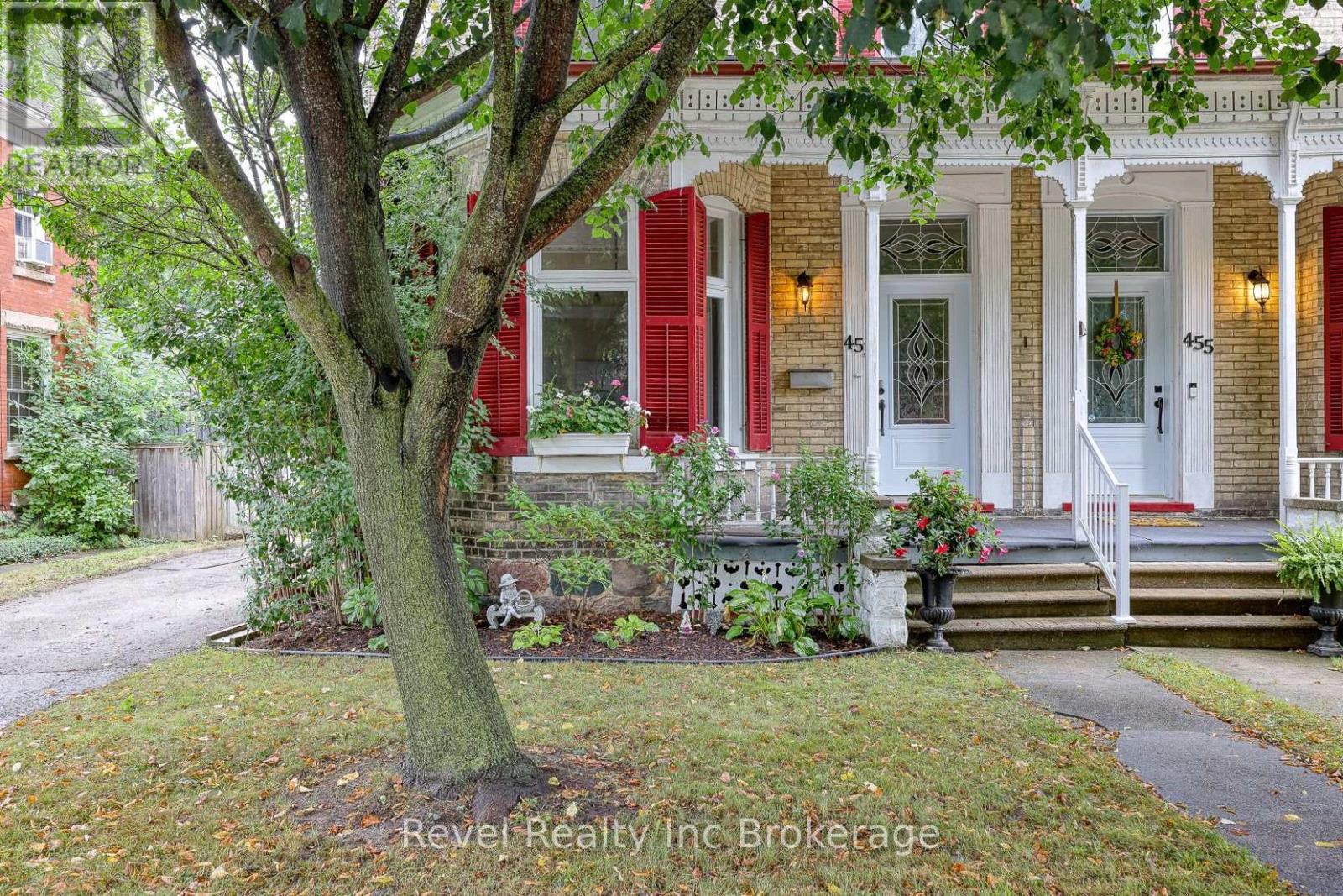453 Drew Street, Woodstock (Woodstock - North), Ontario  N4S 4V4 - Photo 3 - X12356823