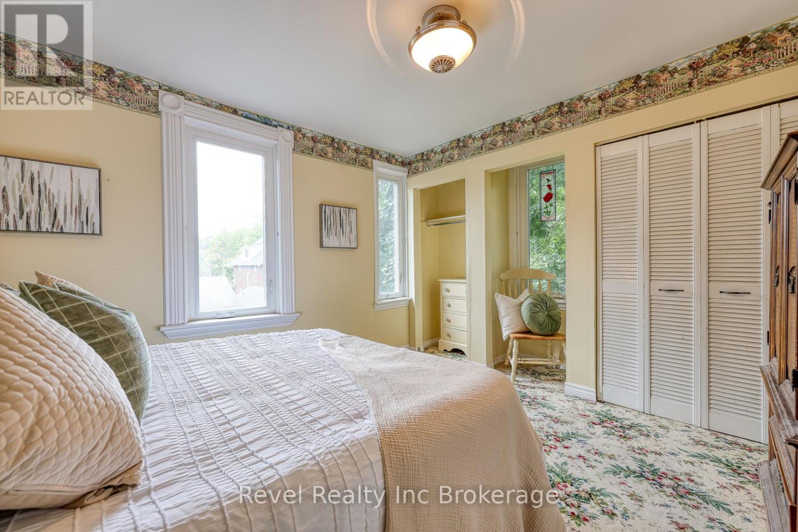 453 Drew Street, Woodstock (Woodstock - North), Ontario  N4S 4V4 - Photo 34 - X12356823