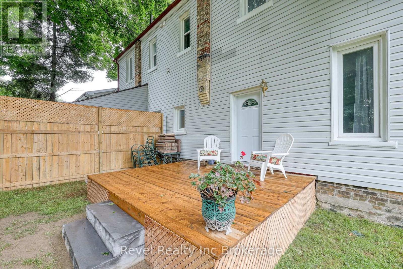 453 Drew Street, Woodstock (Woodstock - North), Ontario  N4S 4V4 - Photo 39 - X12356823
