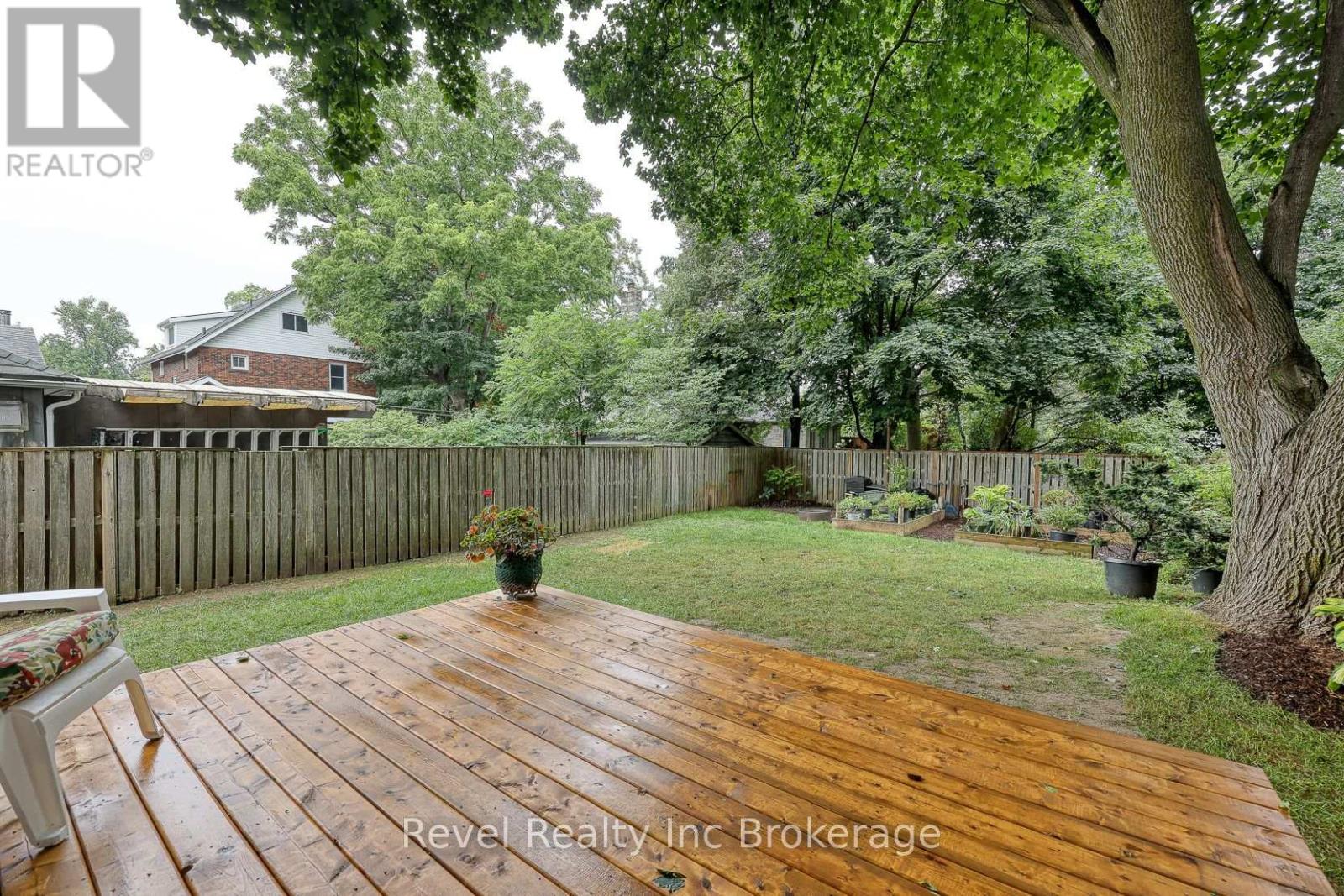 453 Drew Street, Woodstock (Woodstock - North), Ontario  N4S 4V4 - Photo 46 - X12356823