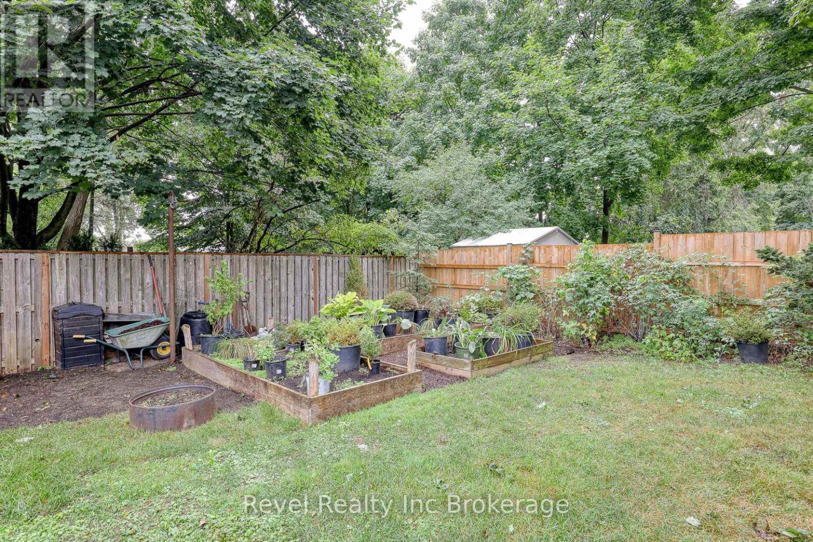 453 Drew Street, Woodstock (Woodstock - North), Ontario  N4S 4V4 - Photo 48 - X12356823