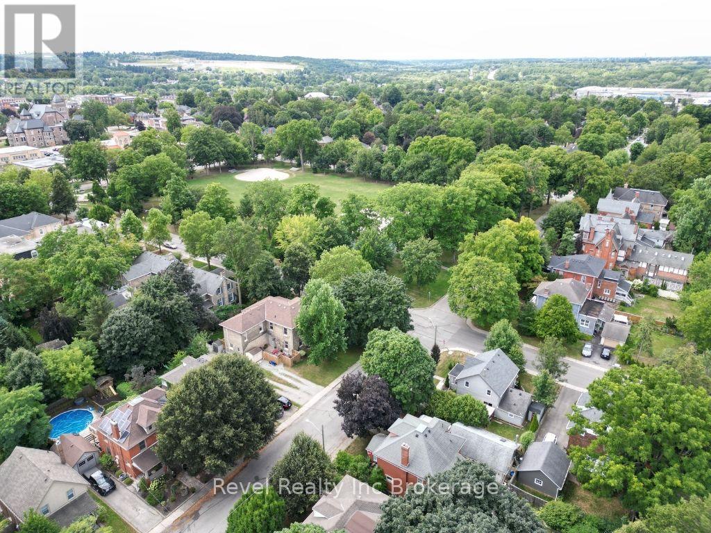 453 Drew Street, Woodstock (Woodstock - North), Ontario  N4S 4V4 - Photo 6 - X12356823