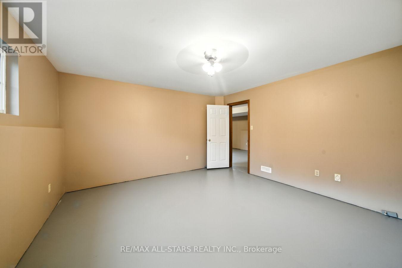 145 Fingerboard Road, Kawartha Lakes, Ontario  K0M 2C0 - Photo 21 - X12356651