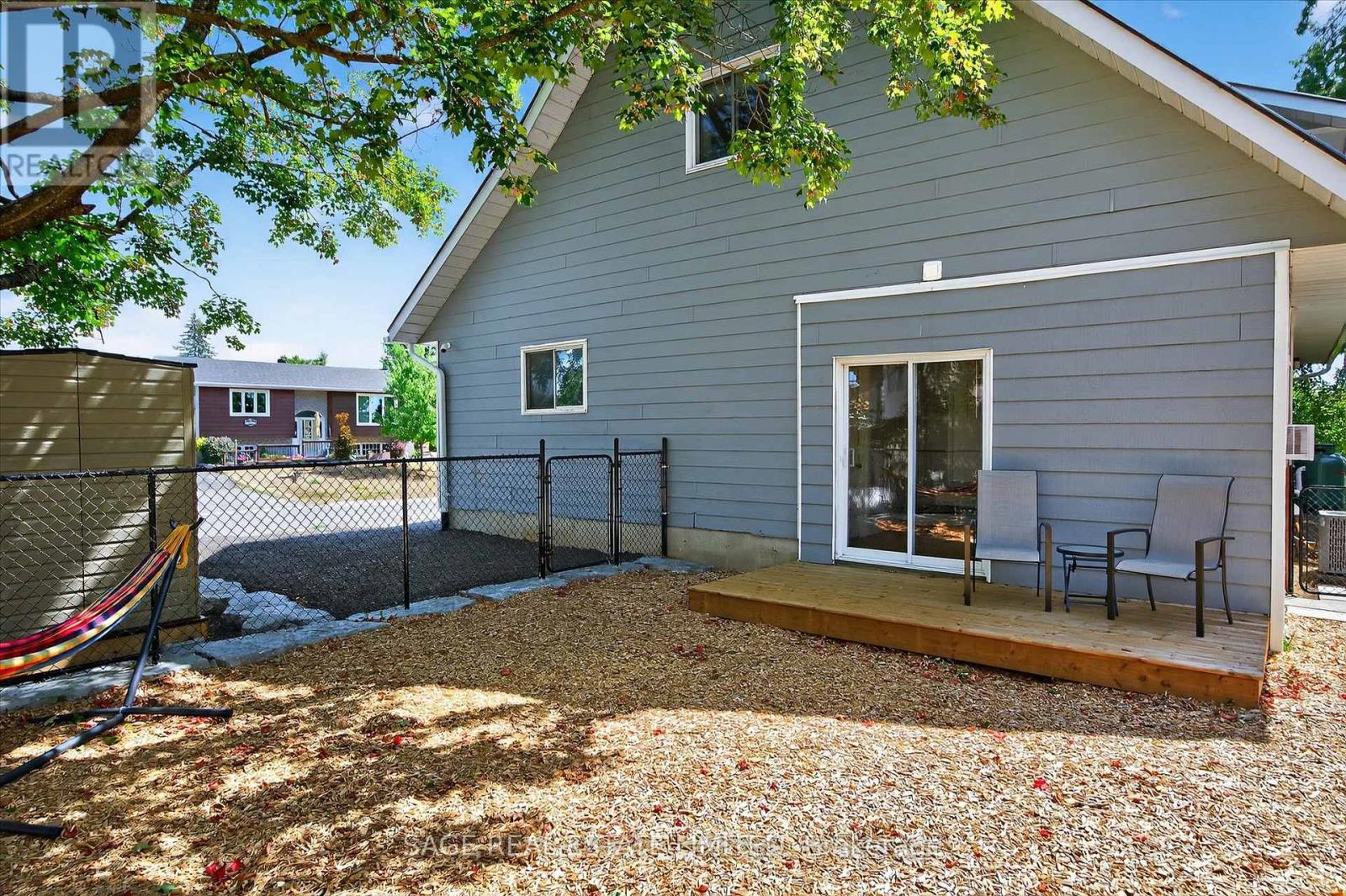 19 Cedartree Lane, Kawartha Lakes, Ontario  K0M 1A0 - Photo 39 - X12356688