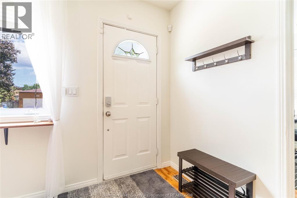 2621 Tourangeau, Windsor, Ontario  N8W 4P2 - Photo 8 - 25021078