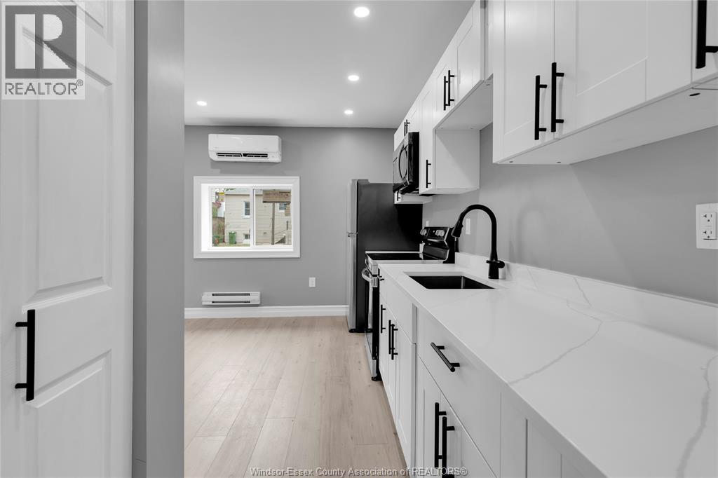 946 Howard Avenue Unit# 1 & 2, Windsor, Ontario  N9A 1S5 - Photo 16 - 25021249