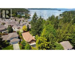 6912 Bayside Pl Brentwood Bay, Central Saanich, Ca