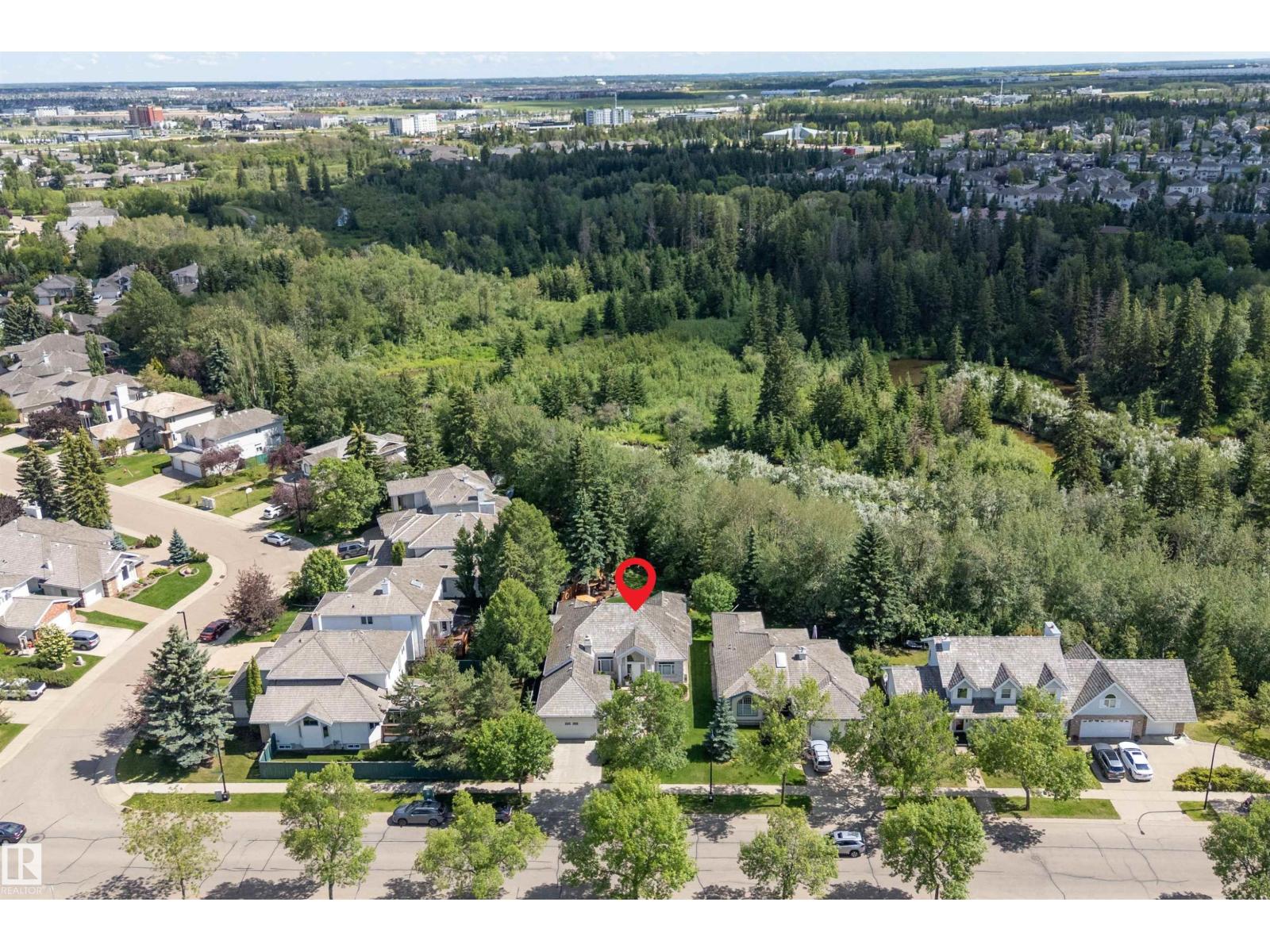 75 Blackburn Dr W Sw, Edmonton, Alberta  T6W 1A9 - Photo 4 - E4453993