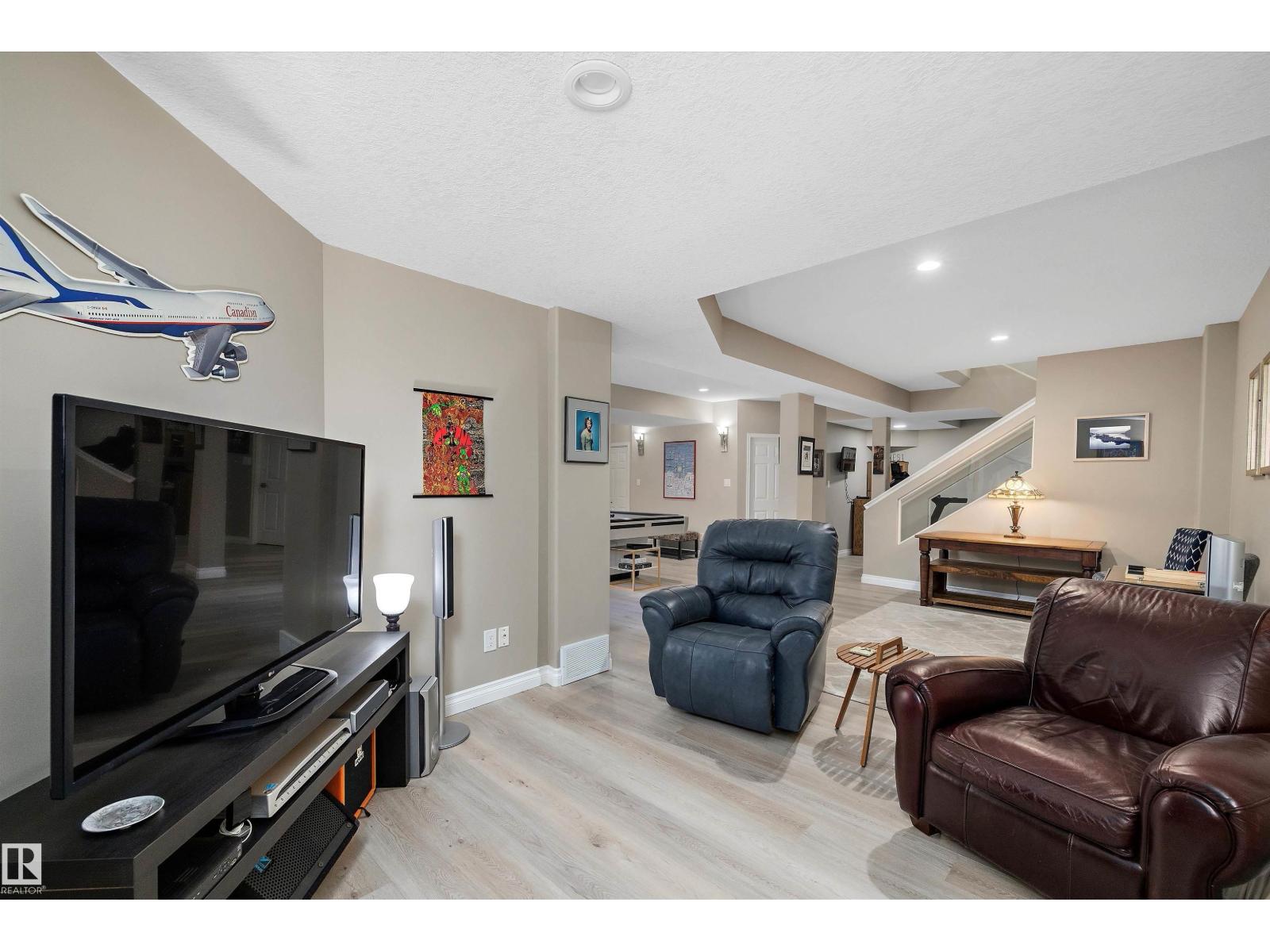 75 Blackburn Dr W Sw, Edmonton, Alberta  T6W 1A9 - Photo 44 - E4453993