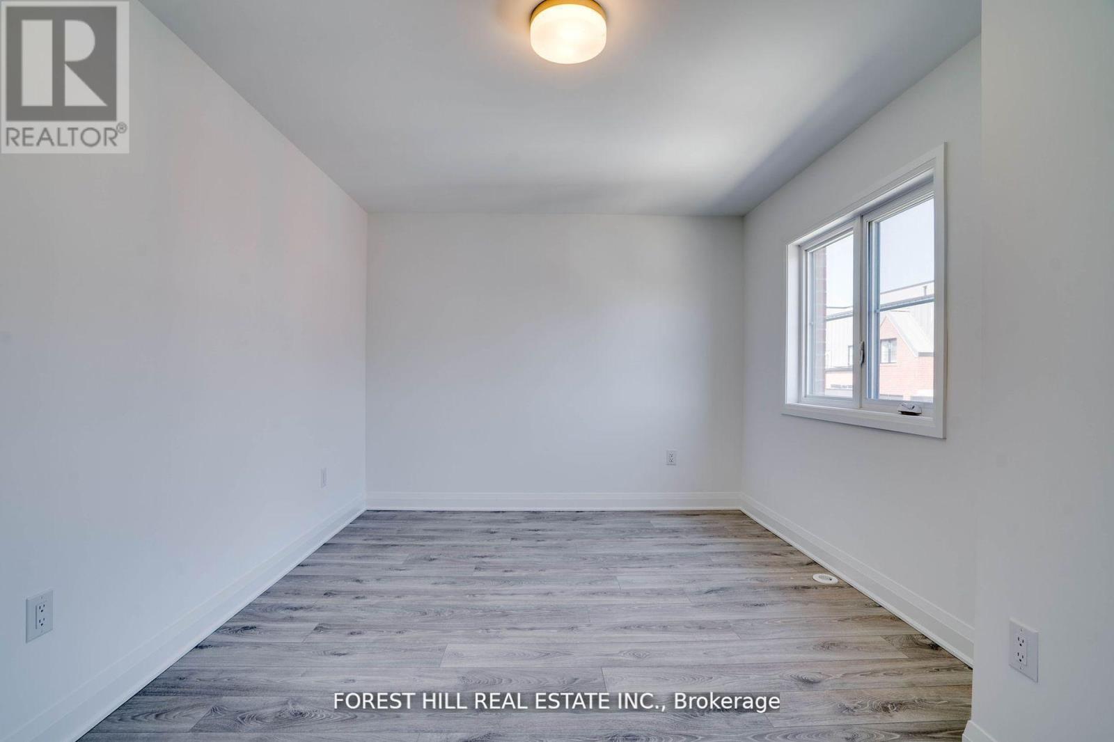 16 Chesley Street, Vaughan, Ontario  L4J 0M1 - Photo 12 - N12356788