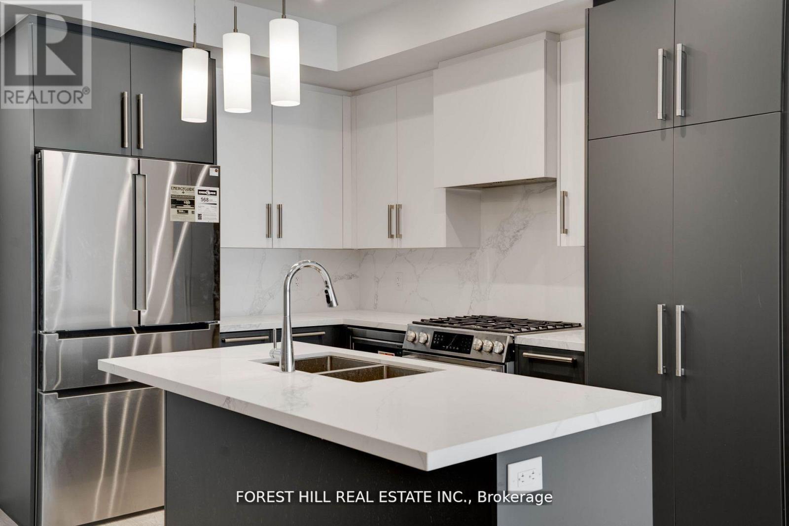 16 Chesley Street, Vaughan, Ontario  L4J 0M1 - Photo 4 - N12356788