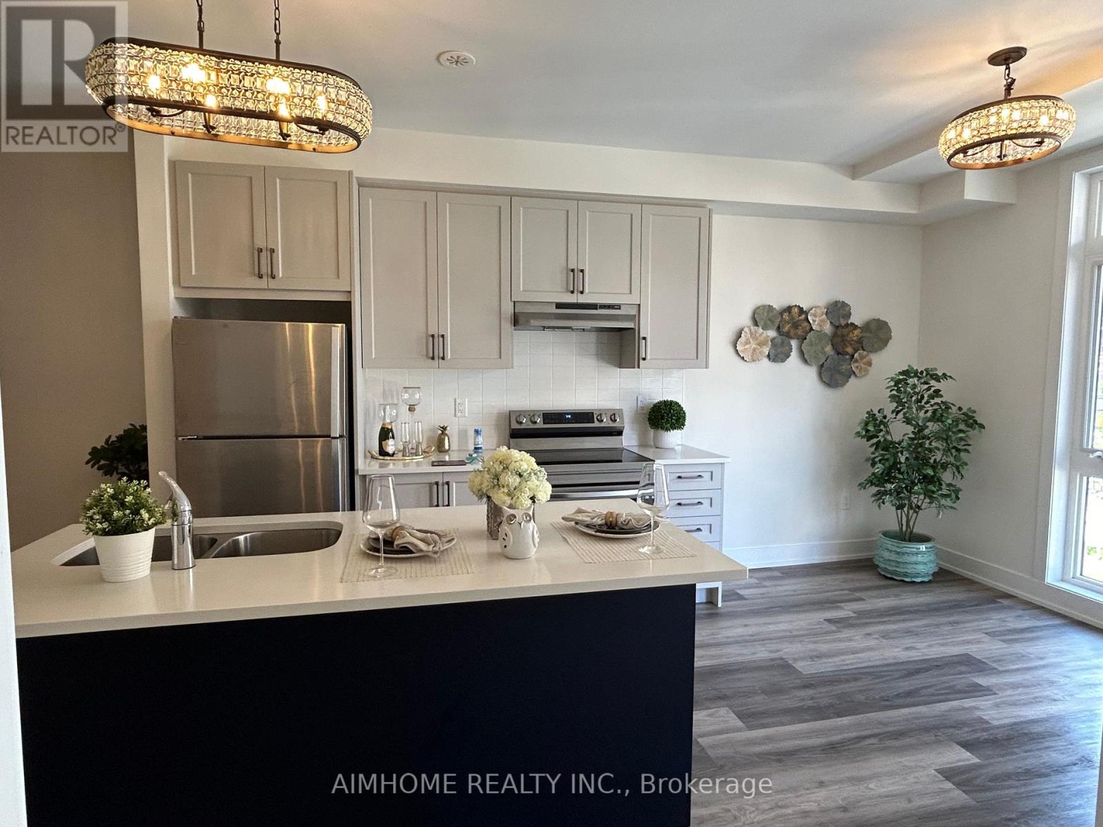 2 - 7 Phelps Lane, Richmond Hill, Ontario  L4E 1J4 - Photo 7 - N12356808