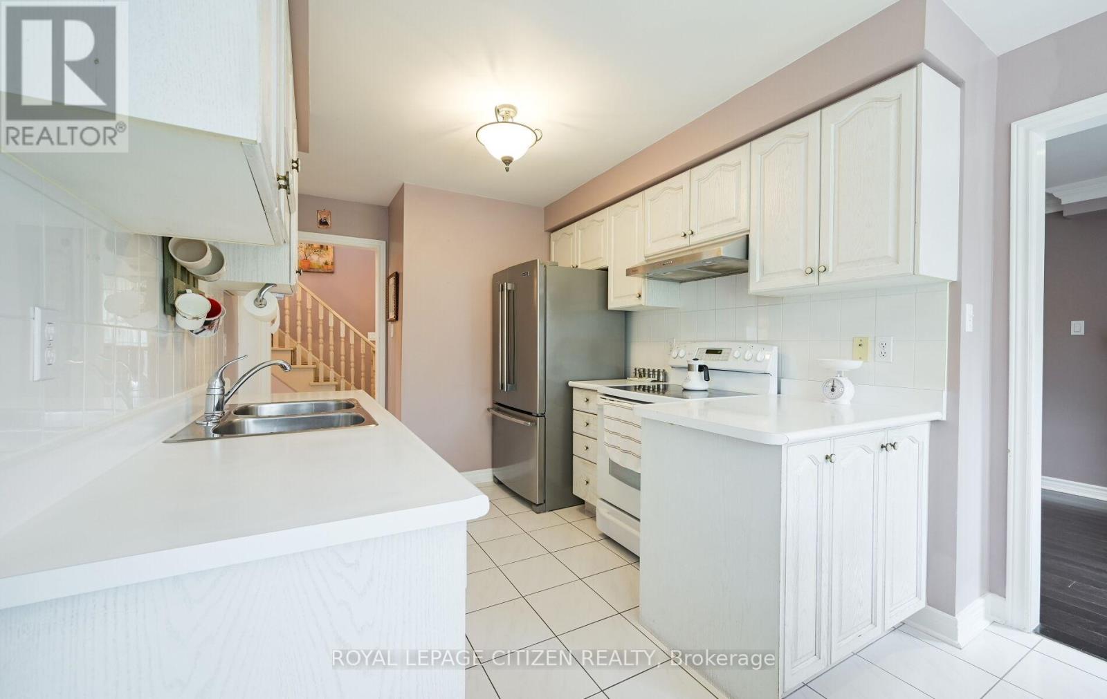 25 Grampian Avenue, Vaughan, Ontario  L6A 2A3 - Photo 17 - N12356836