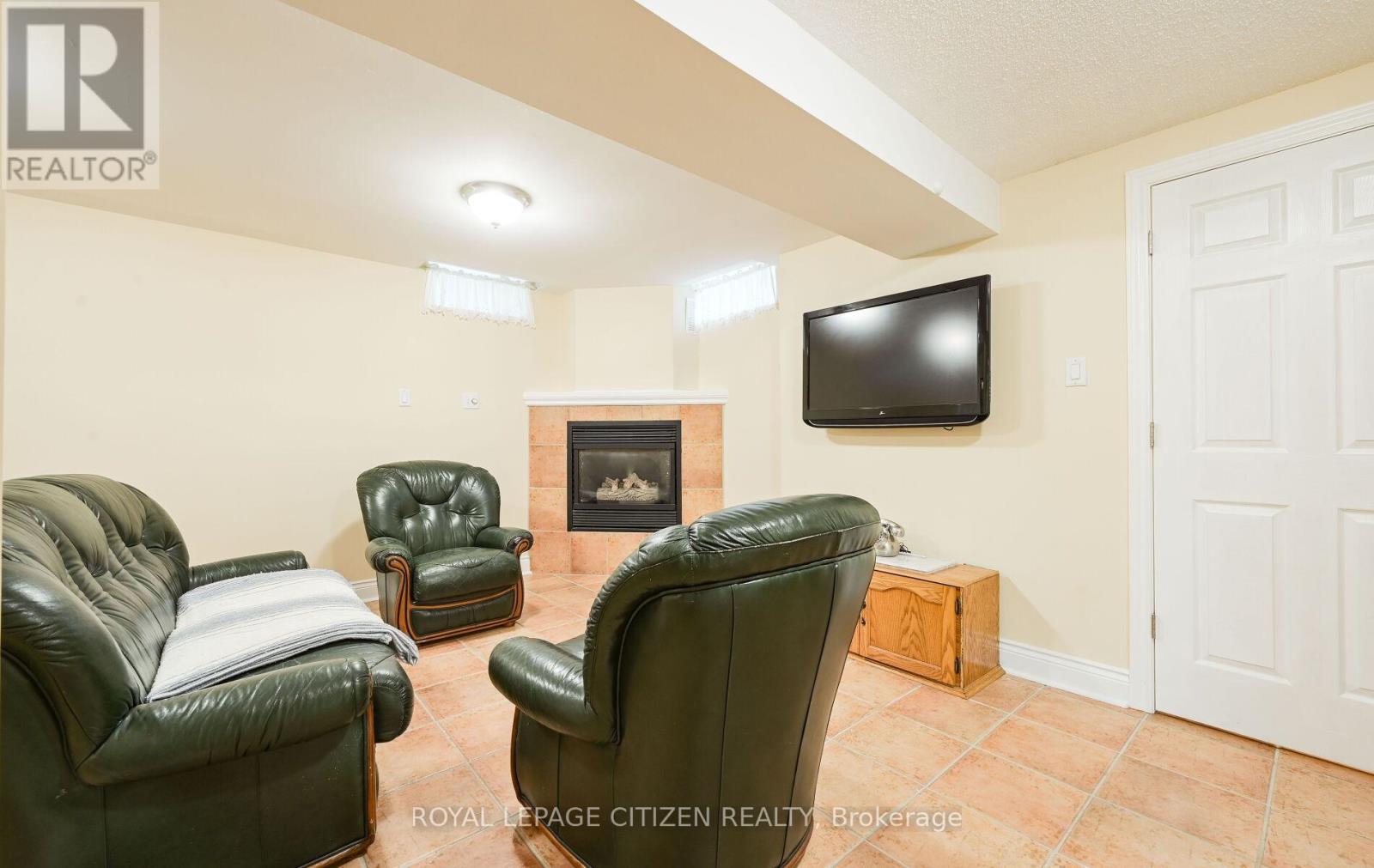 25 Grampian Avenue, Vaughan, Ontario  L6A 2A3 - Photo 42 - N12356836