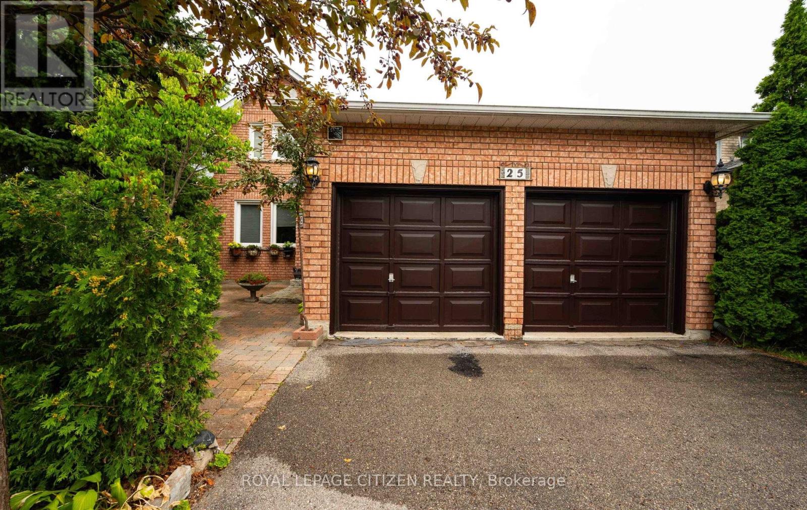 25 Grampian Avenue, Vaughan, Ontario  L6A 2A3 - Photo 6 - N12356836
