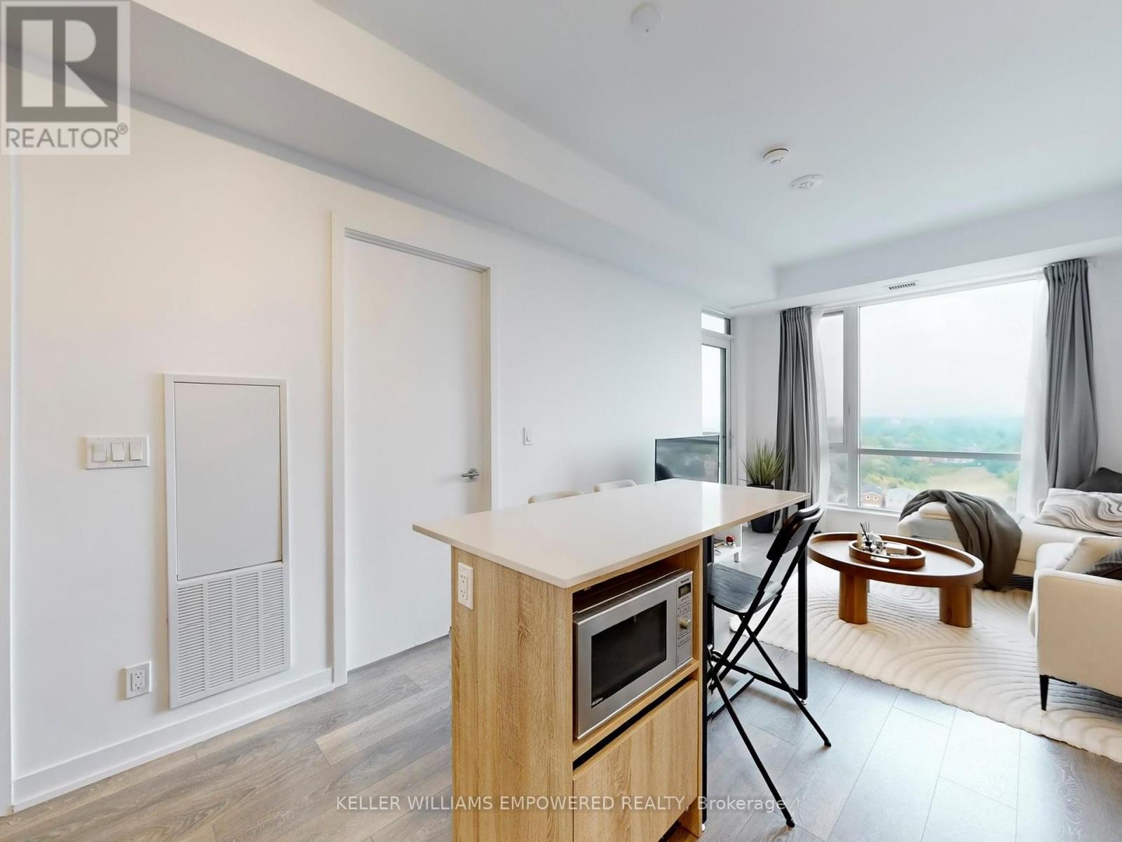 1106 - 7950 Bathurst Street, Vaughan, Ontario  L4J 0L4 - Photo 10 - N12356893