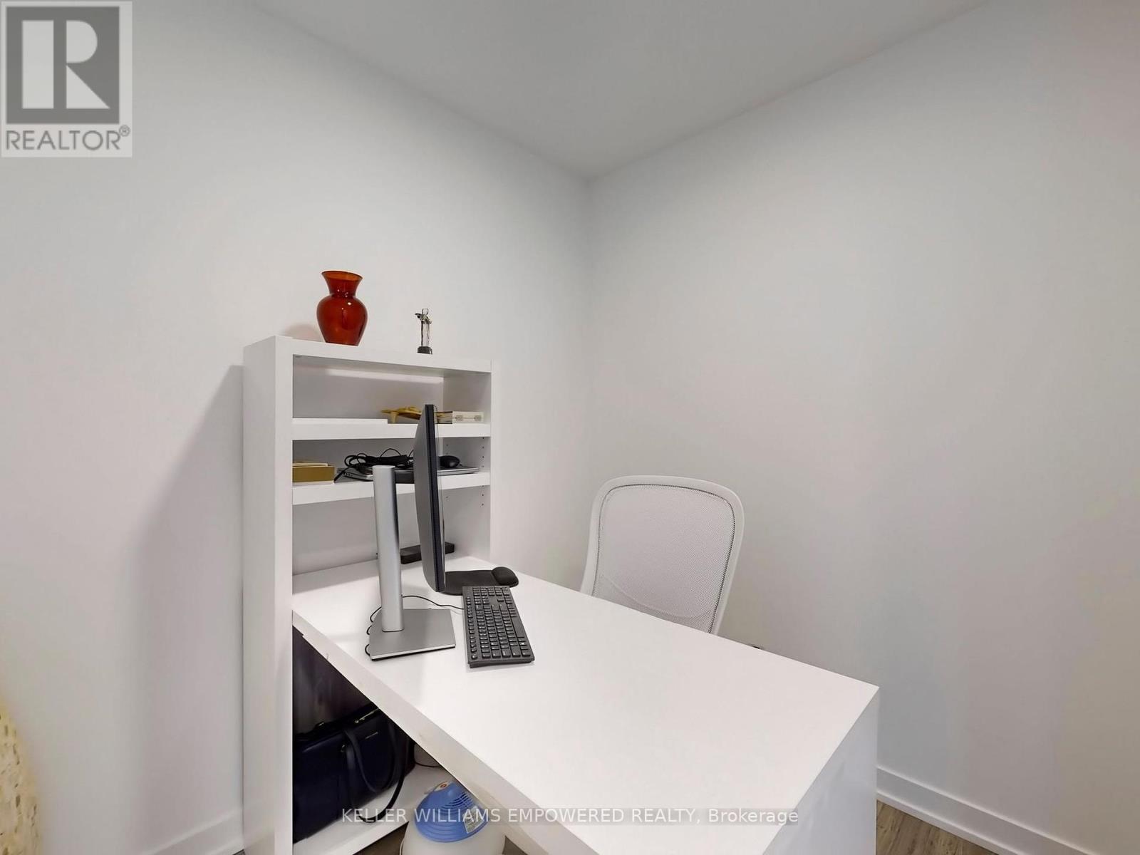 1106 - 7950 Bathurst Street, Vaughan, Ontario  L4J 0L4 - Photo 13 - N12356893