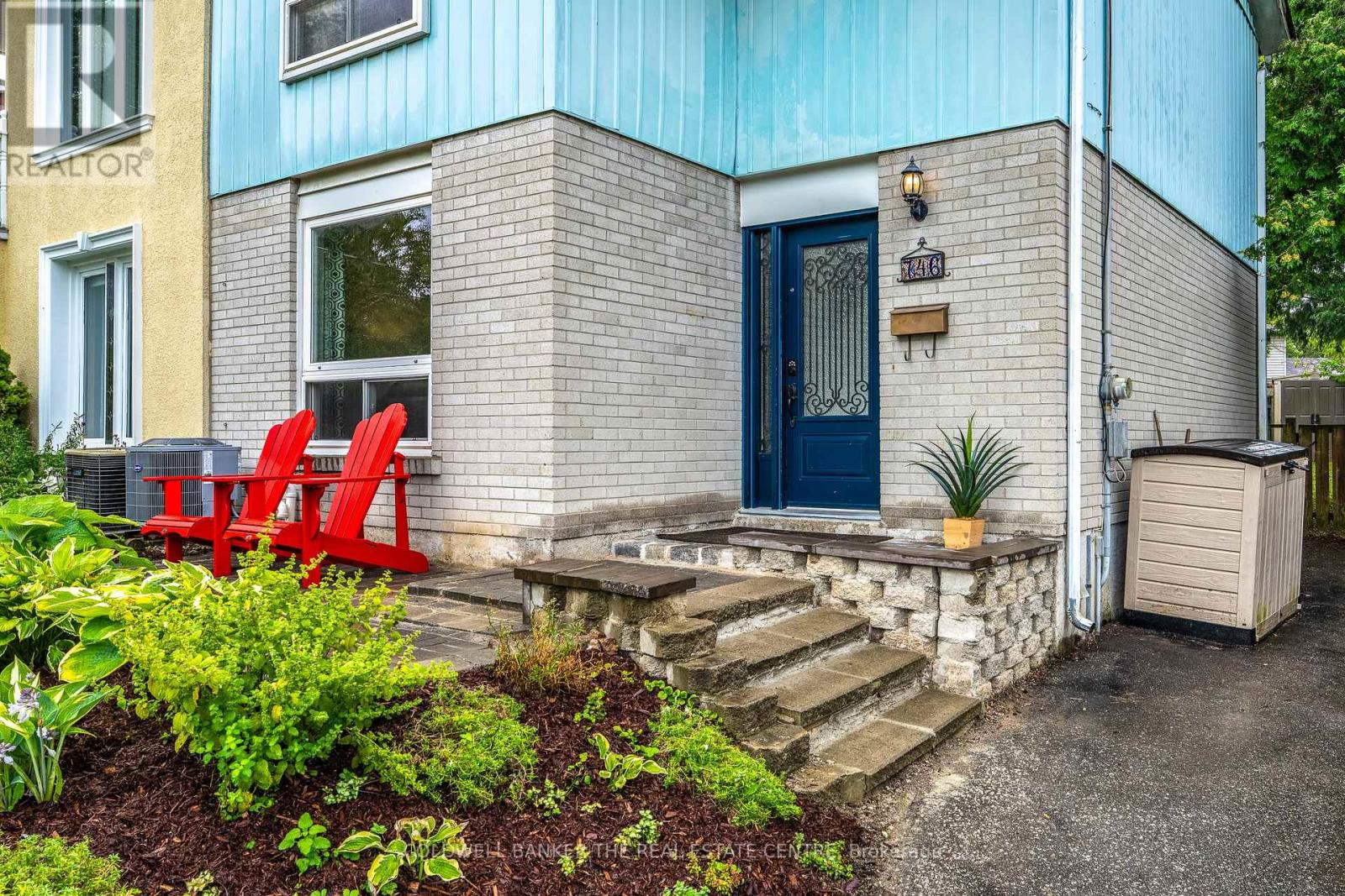 746 Elgin Street, Newmarket, Ontario  L3Y 3B8 - Photo 2 - N12356895