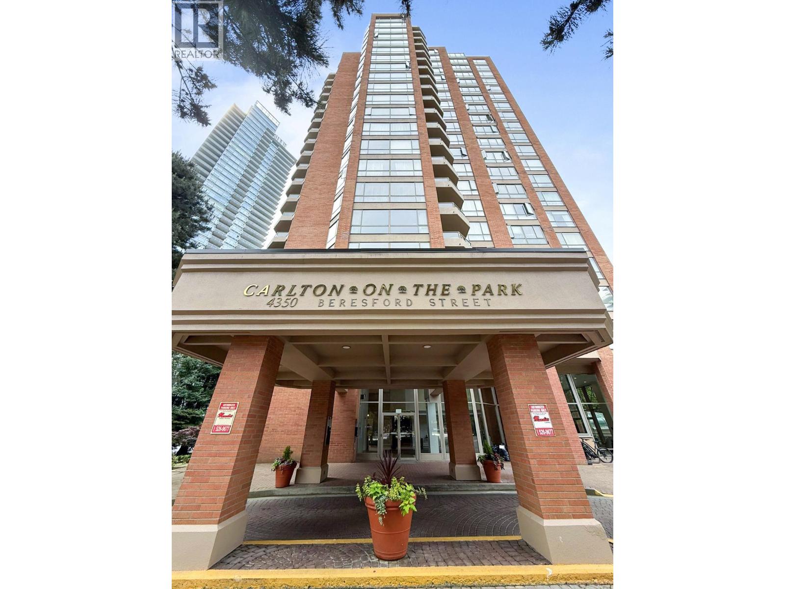 1404 4350 BERESFORD STREET, Burnaby, British Columbia