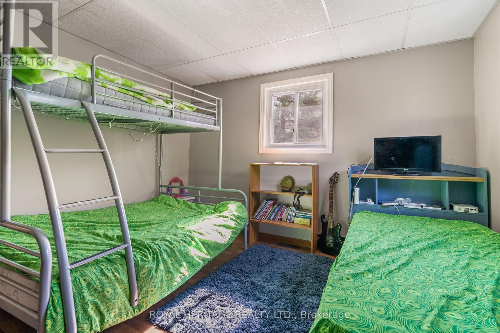 20 Buckhorn Road, Kawartha Lakes, Ontario  K9V 4R6 - Photo 14 - X12356913