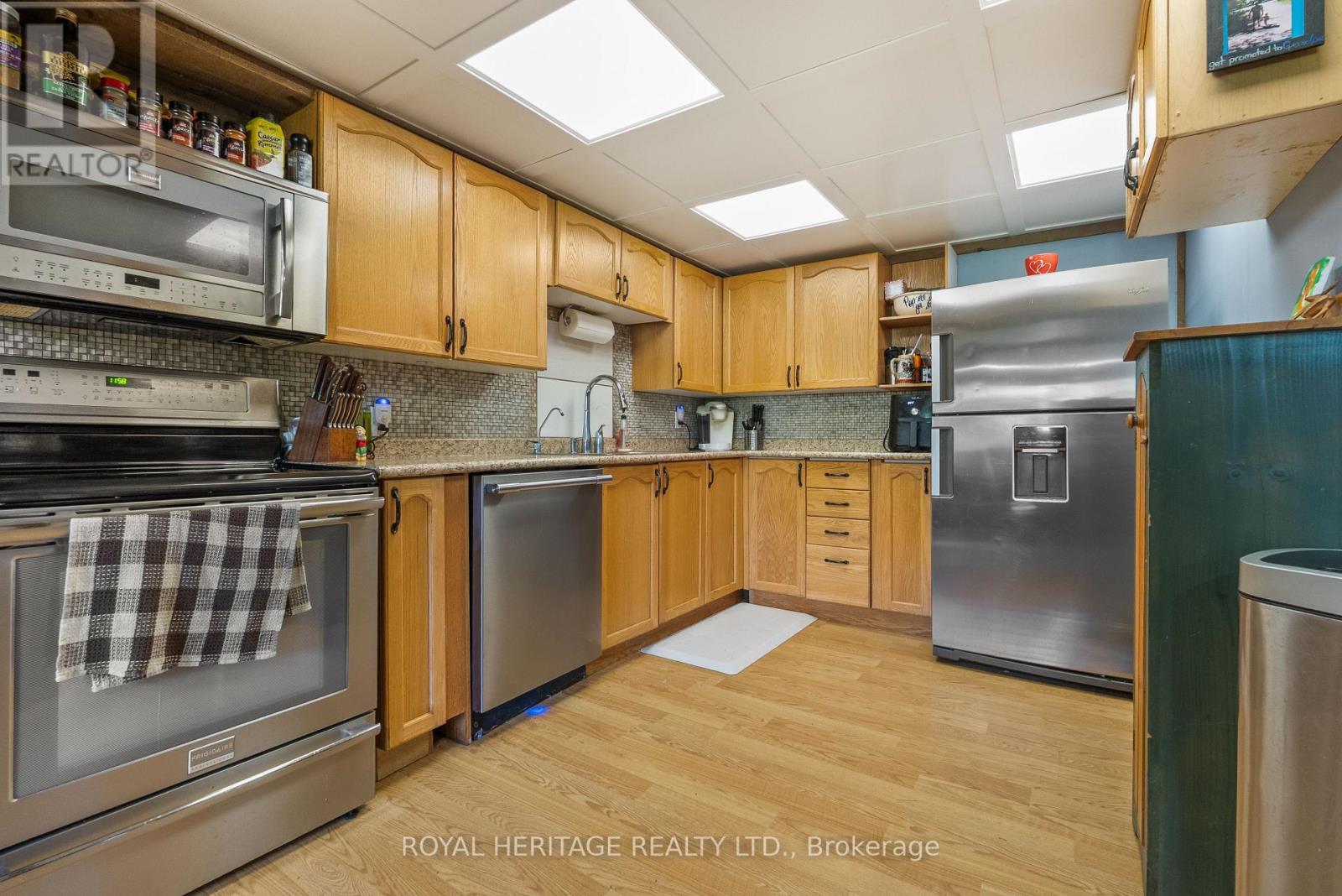 20 Buckhorn Road, Kawartha Lakes, Ontario  K9V 4R6 - Photo 24 - X12356913