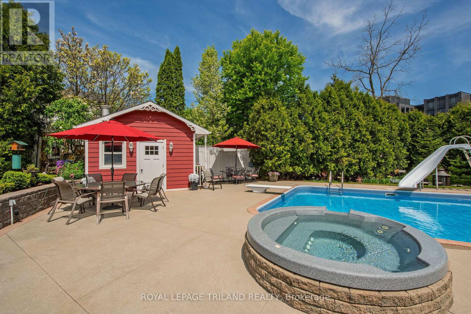 27 Cherokee Road, London North, Ontario  N6G 2N7 - Photo 45 - X12356935