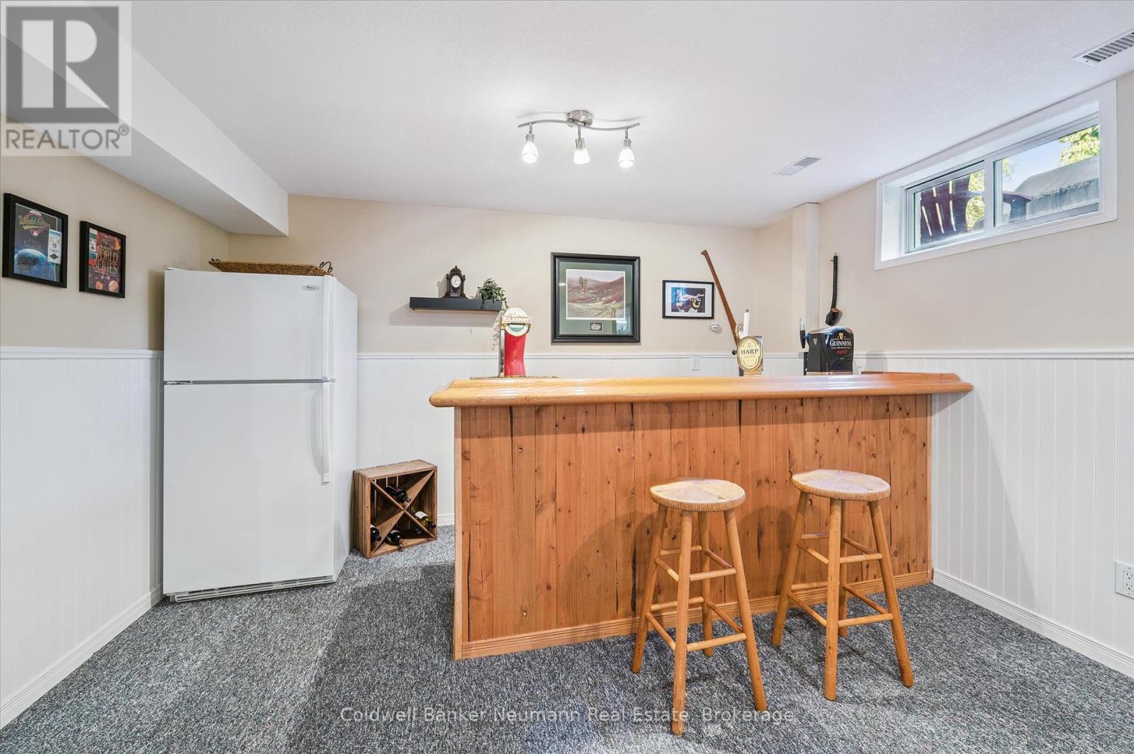 56 Hayward Crescent, Guelph, Ontario  N1G 5A3 - Photo 41 - X12349671