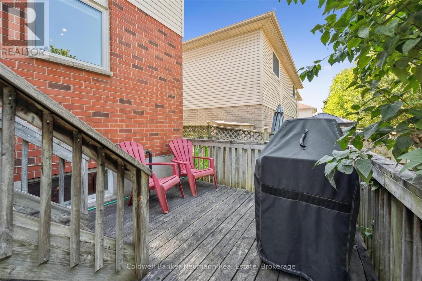56 Hayward Crescent, Guelph, Ontario  N1G 5A3 - Photo 43 - X12349671