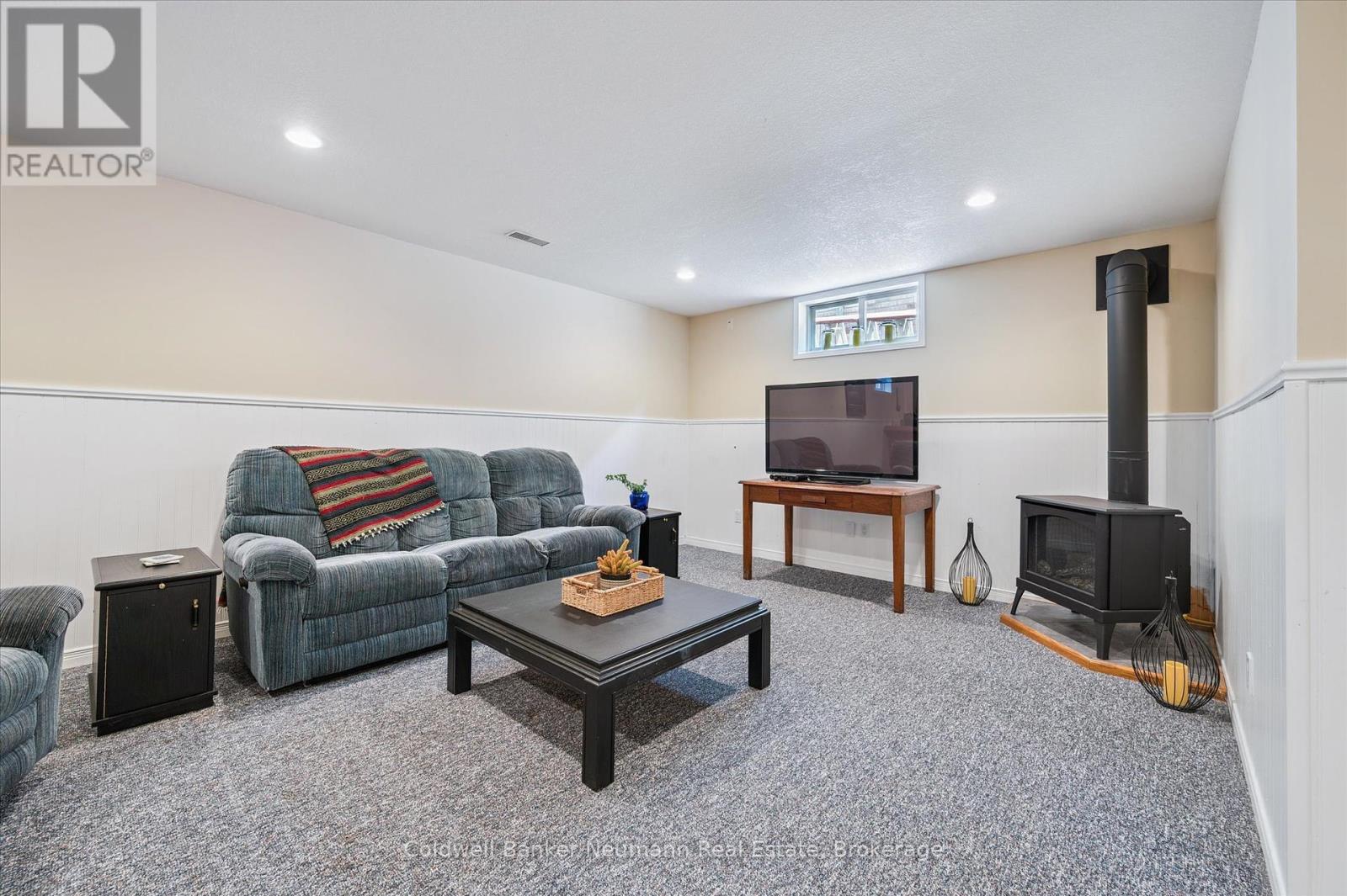 56 Hayward Crescent, Guelph, Ontario  N1G 5A3 - Photo 40 - X12349671