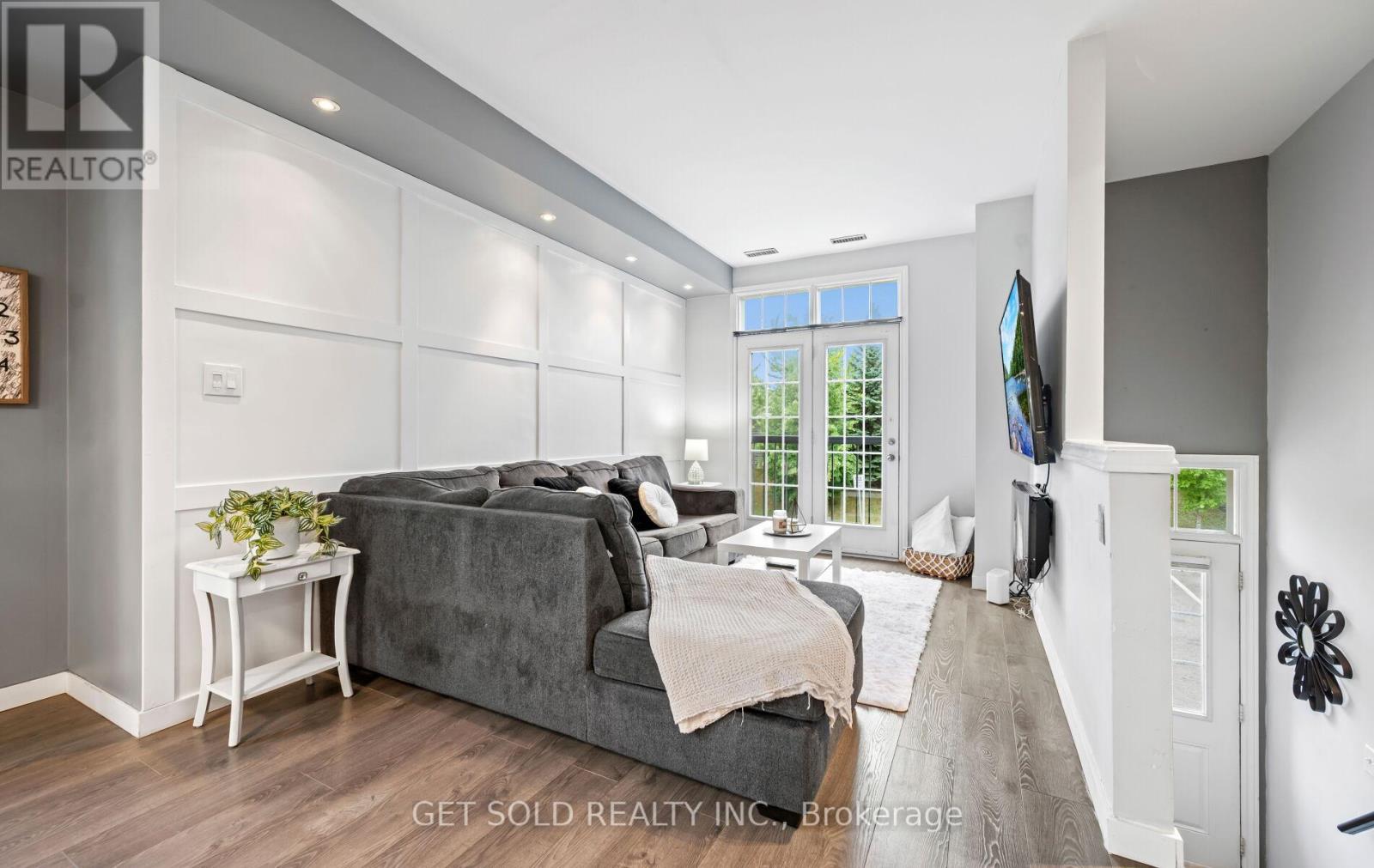 Property at 73 PIGGOTT MEWS image 5