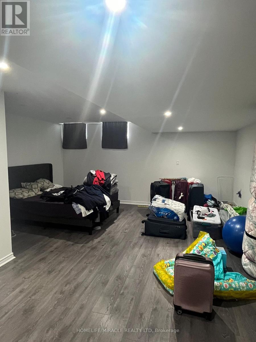 38 Rockgarden Trail, Brampton, Ontario  L6R 3M7 - Photo 23 - W12356773