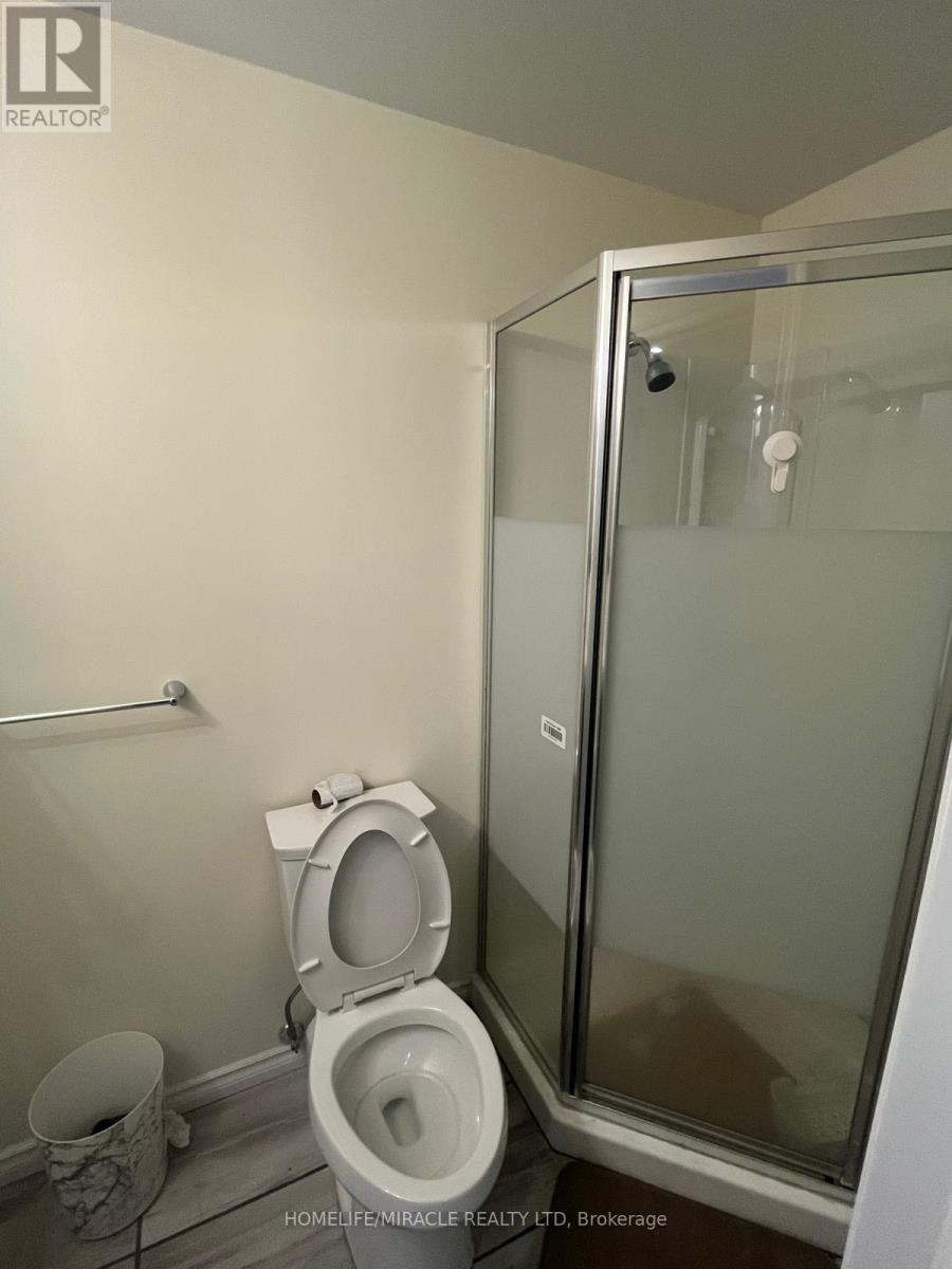 38 Rockgarden Trail, Brampton, Ontario  L6R 3M7 - Photo 24 - W12356773