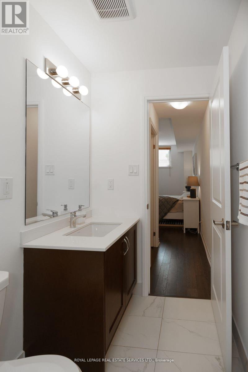 13 - 650 Atwater Avenue, Mississauga, Ontario  L5E 3K2 - Photo 19 - W12356821