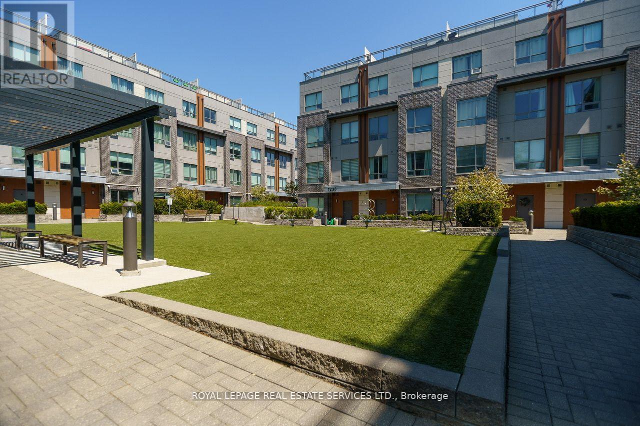 13 - 650 Atwater Avenue, Mississauga, Ontario  L5E 3K2 - Photo 32 - W12356821