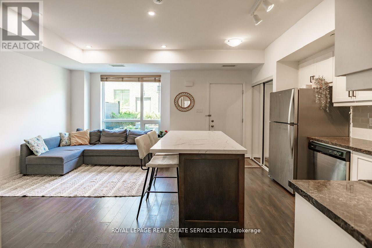 13 - 650 Atwater Avenue, Mississauga, Ontario  L5E 3K2 - Photo 6 - W12356821