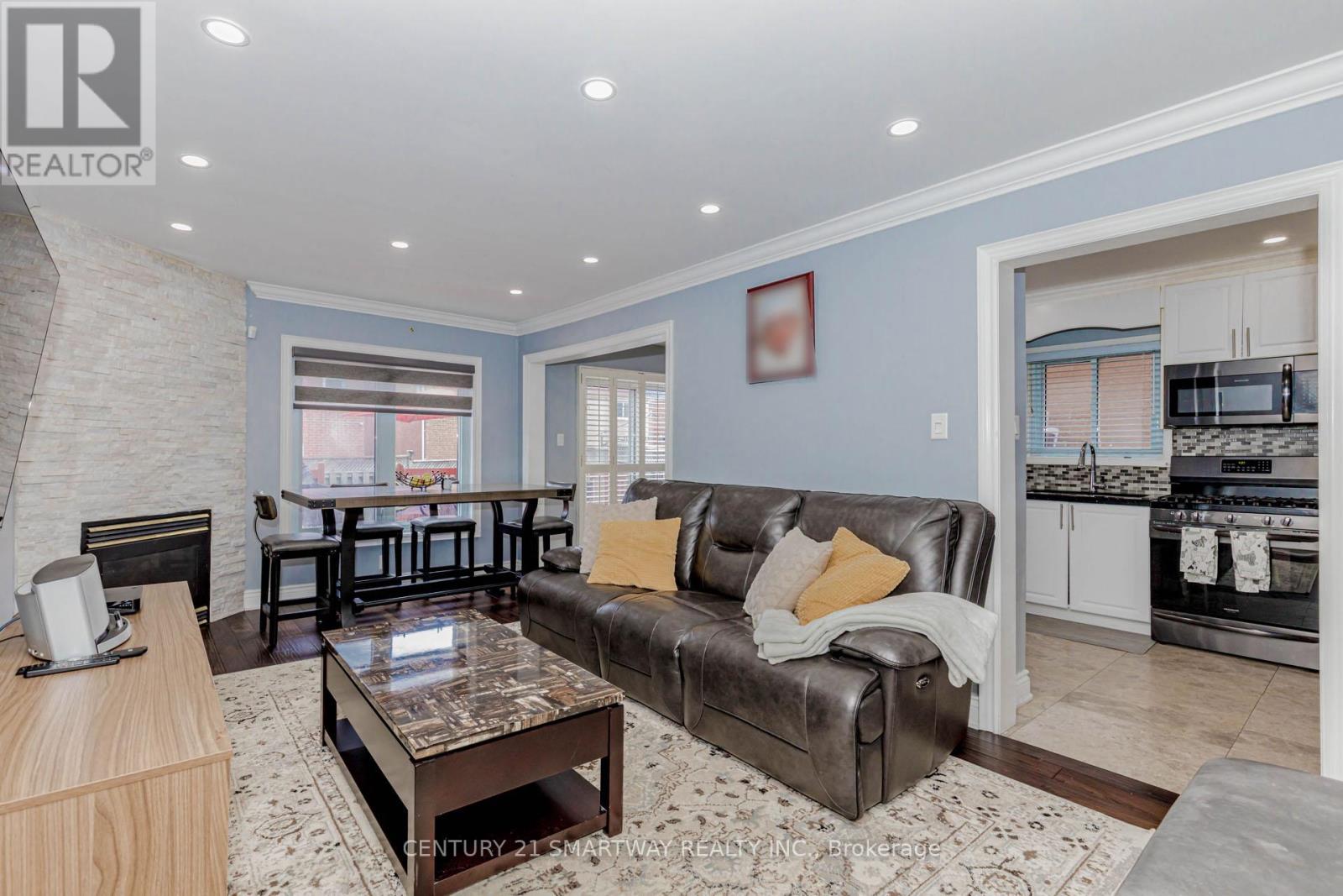 59 Arthurs Crescent, Brampton, Ontario  L6Y 4Y2 - Photo 19 - W12356861