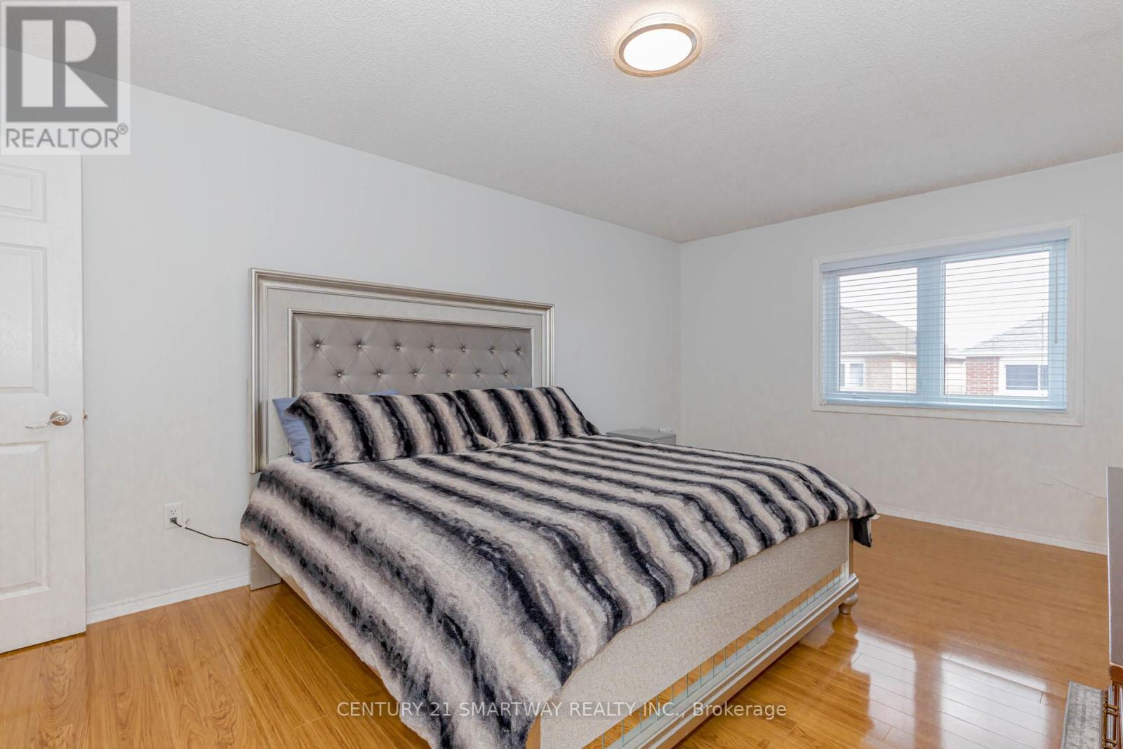 59 Arthurs Crescent, Brampton, Ontario  L6Y 4Y2 - Photo 22 - W12356861