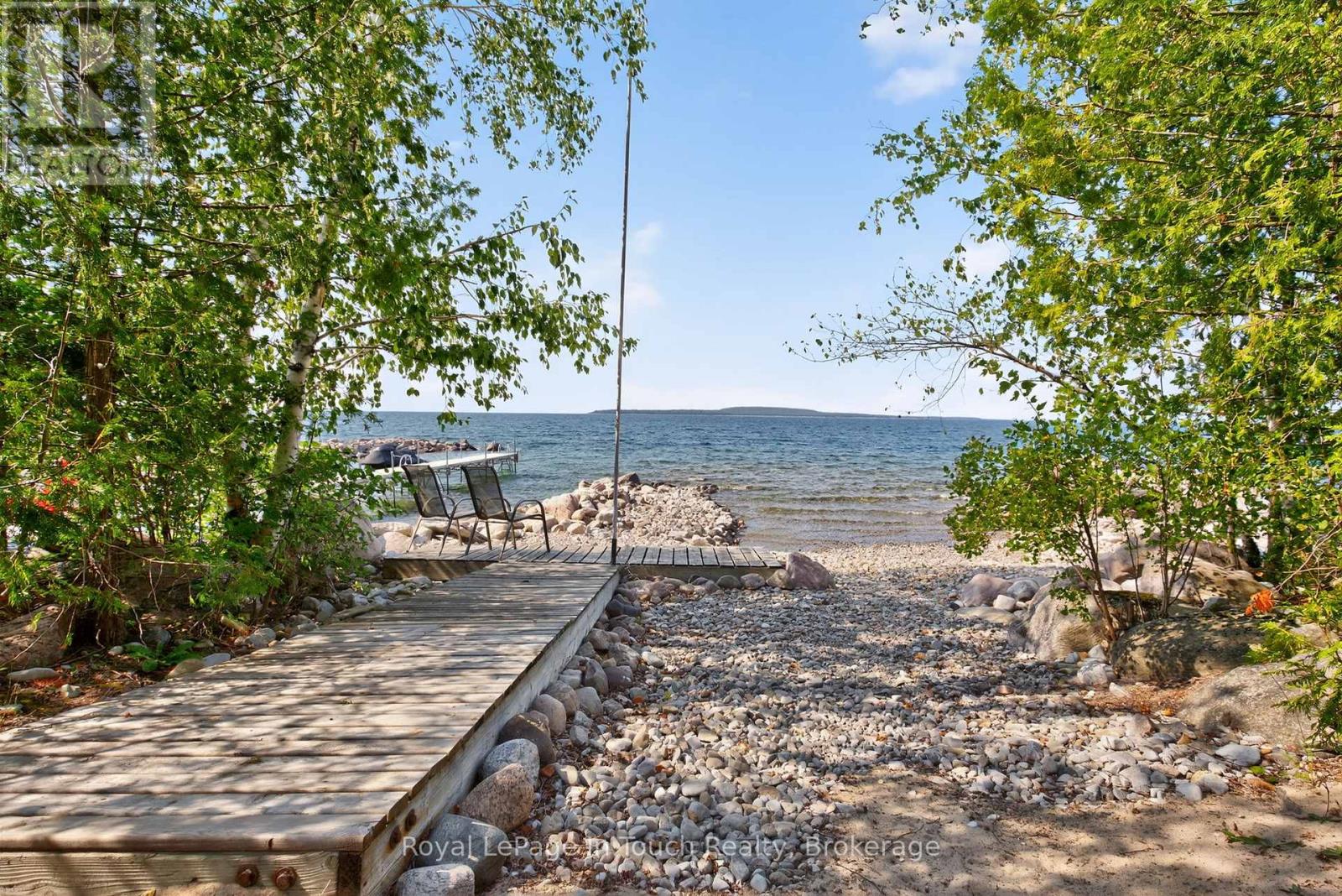 2519 Champlain Road, Tiny, Ontario  L9M 0C3 - Photo 27 - S12356928