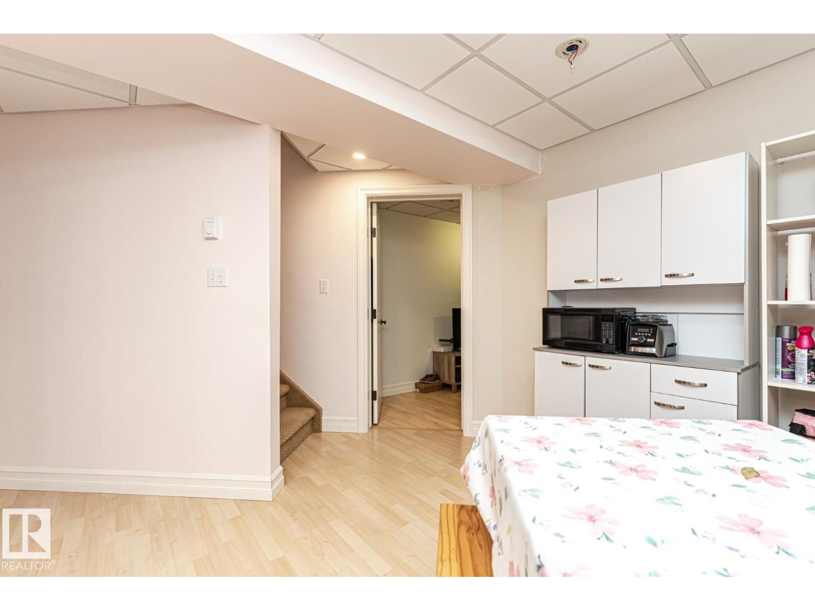 160 Carlson Cl Nw, Edmonton, Alberta  T6R 2J7 - Photo 31 - E4454003