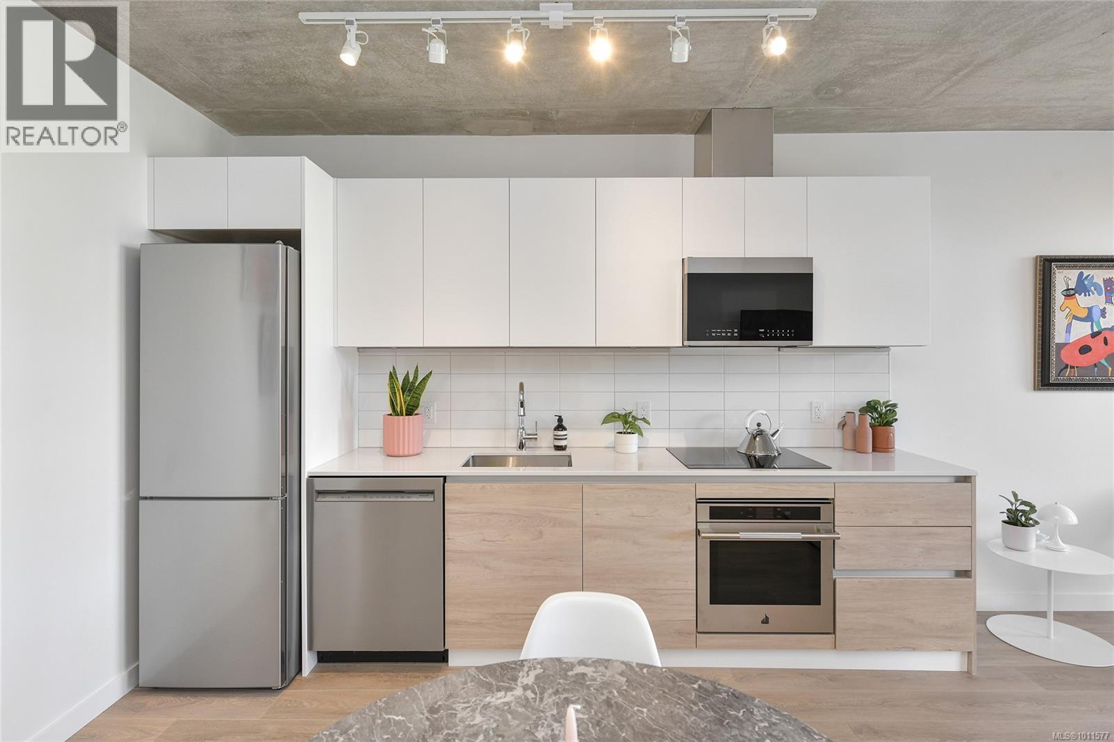 203 1097 View St, Victoria, British Columbia  V8V 3Z9 - Photo 22 - 1011577