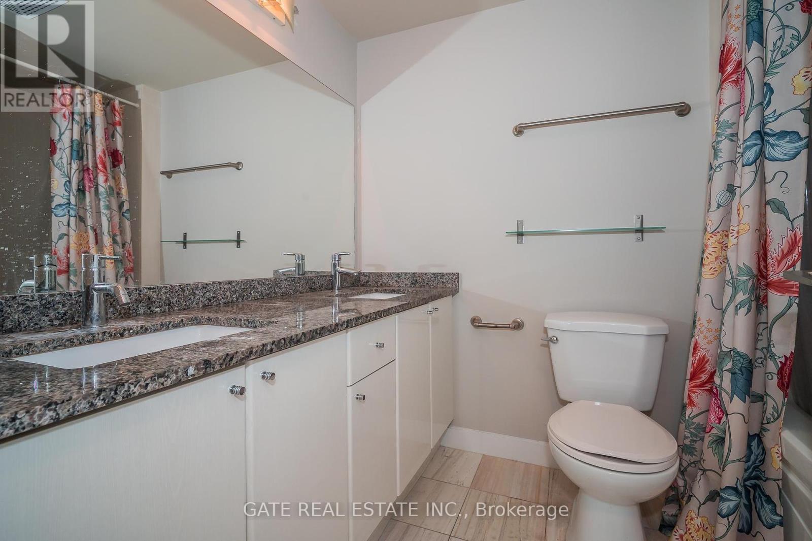 1410 - 18 Harbour Street, Toronto, Ontario  M5J 2Z6 - Photo 23 - C12356969
