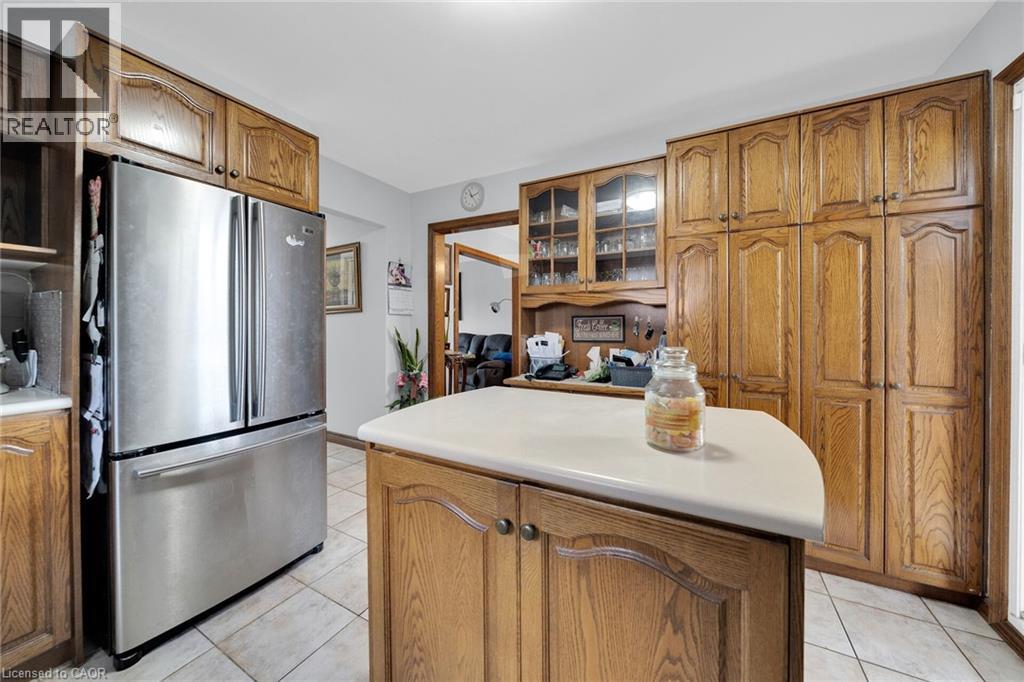 35 Macintosh Drive, Stoney Creek, Ontario  L8E 4E4 - Photo 13 - 40762081