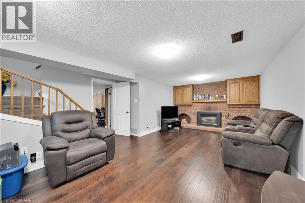 35 Macintosh Drive, Stoney Creek, Ontario  L8E 4E4 - Photo 24 - 40762081