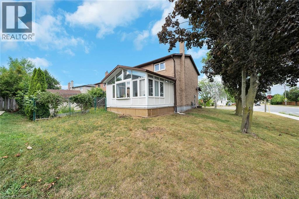 35 Macintosh Drive, Stoney Creek, Ontario  L8E 4E4 - Photo 33 - 40762081